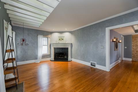 403 Western Ave, Wheaton, IL 60187 photo 6