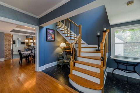 403 Western Ave, Wheaton, IL 60187 photo 4