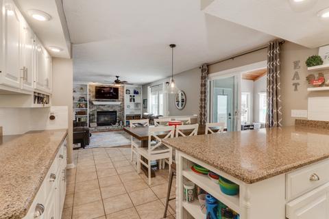 20394 Cedar Ave, Downs, IL 61736 photo 15