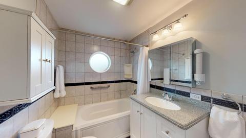 121 Hamilton Ave, Elgin, IL 60123 photo 13