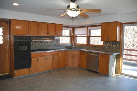 800 Riverview Dr, Algonquin, IL 60102 photo 6