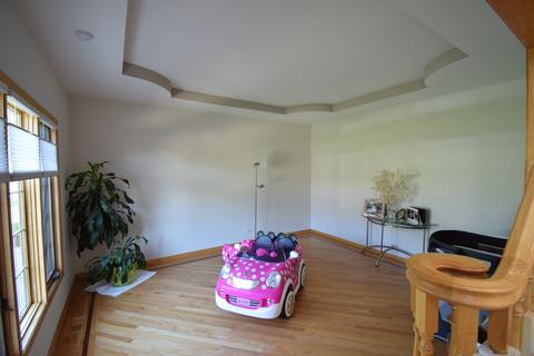 647 Philip Dr, Bartlett, IL 60103 photo 3