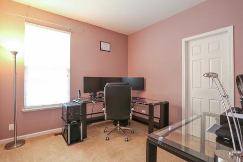 1904 Eton Dr, Hoffman Estates, IL 60192 photo 8