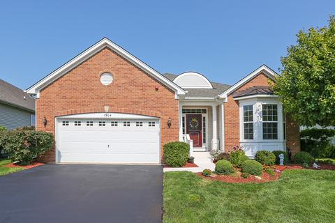 1904 Eton Dr, Hoffman Estates, IL 60192 photo 1