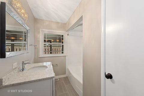 2819 Maple Ave, Brookfield, IL 60513 photo 14