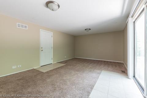 1802 E Boulder Dr, Mount Prospect, IL 60056 photo 16