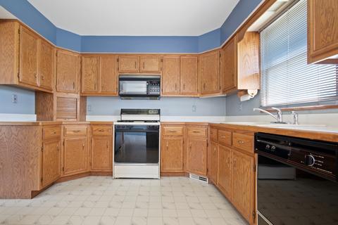18433 S River Rd, Plainfield, IL 60586 photo 9