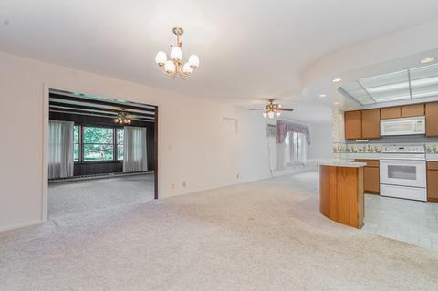 490 E Southmor Rd, Morris, IL 60450 photo 6