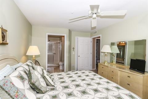 402 Cromwell Cir #1, Bartlett, IL 60103 photo 12