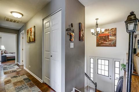 284 Hill Ave, Bartlett, IL 60103 photo 14