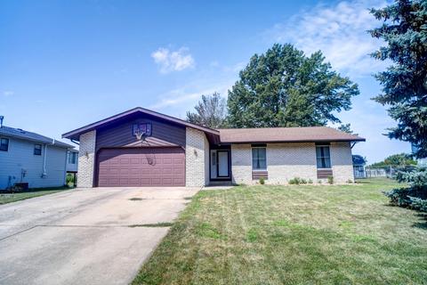 103 Sheringham Dr, Normal, IL 61761 photo 1