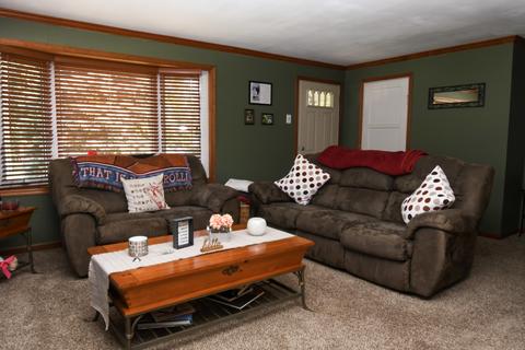 5437 Bohlander Ave, Berkeley, IL 60163 photo 2