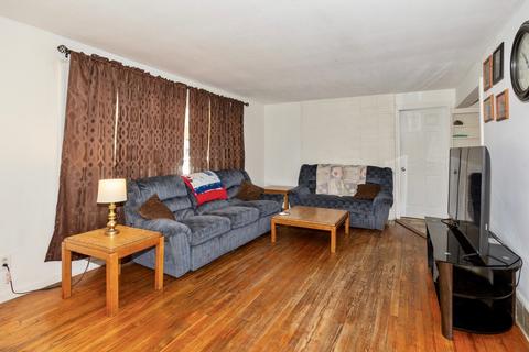 219 E 2740s Rd, Kankakee, IL 60901 photo 2