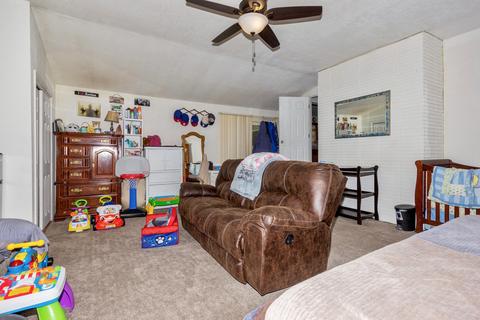 219 E 2740s Rd, Kankakee, IL 60901 photo 8