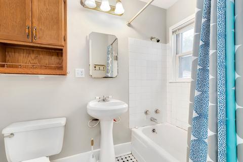 405 Walnut Ave, Elgin, IL 60123 photo 20