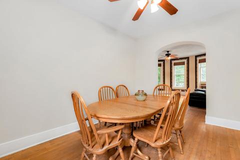 405 Walnut Ave, Elgin, IL 60123 photo 10
