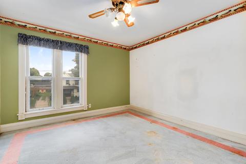 405 Walnut Ave, Elgin, IL 60123 photo 23