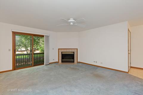 1955 Matthew Ct #A, Elgin, IL 60123 photo 3