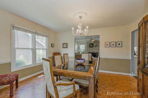 2246 Appleby Dr, Wheaton, IL 60189 photo 12