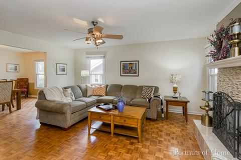 2246 Appleby Dr, Wheaton, IL 60189 photo 7