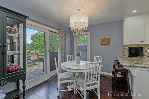 2246 Appleby Dr, Wheaton, IL 60189 photo 5