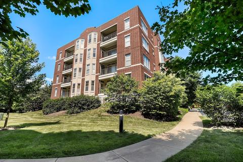 715 Astor Ln #202, Wheeling, IL 60090 photo 25
