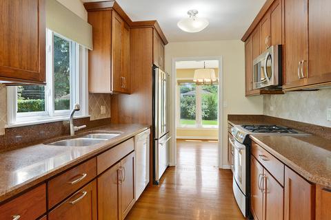 1747 E Tano Ln, Mount Prospect, IL 60056 photo 4