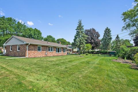 1747 E Tano Ln, Mount Prospect, IL 60056 photo 13