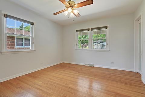 1747 E Tano Ln, Mount Prospect, IL 60056 photo 7