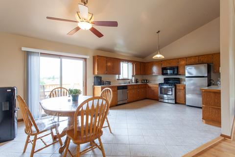 16610 W Apache Dr, Lockport, IL 60441 photo 4