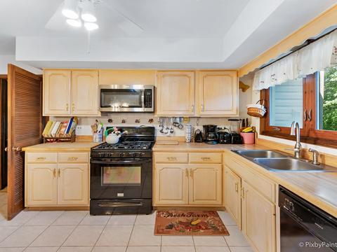 1425 Meyer Rd, Hoffman Estates, IL 60169 photo 20