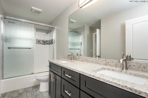 3960 Lexington Dr, Hoffman Estates, IL 60192 photo 19