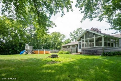 893 Park Ln, Hoffman Estates, IL 60192 photo 17