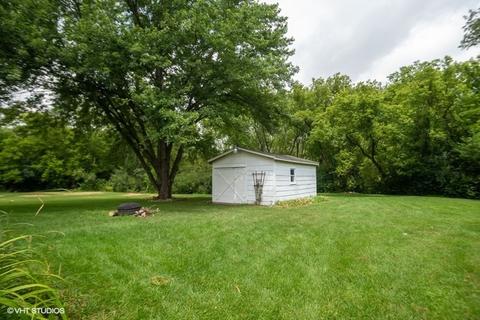 893 Park Ln, Hoffman Estates, IL 60192 photo 16