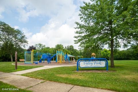 893 Park Ln, Hoffman Estates, IL 60192 photo 18