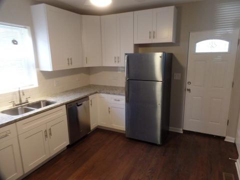 721 E 104th Pl, Chicago, IL 60628 photo 15
