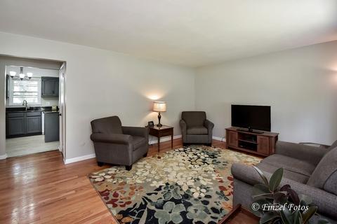 2319 Devon Ct, Loves Park, IL 61111 photo 3
