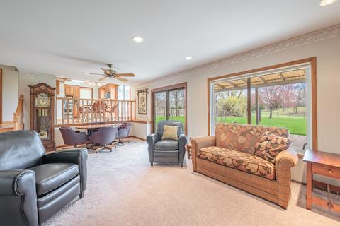 2360 Appleby Dr, Wheaton, IL 60189 photo 17