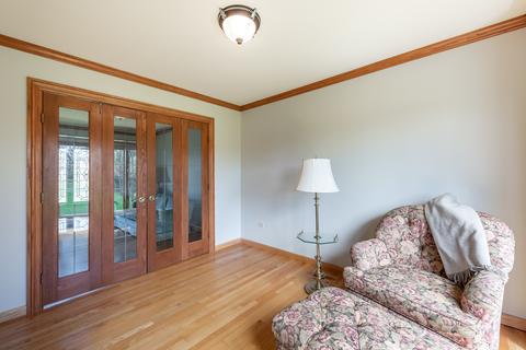 2360 Appleby Dr, Wheaton, IL 60189 photo 11