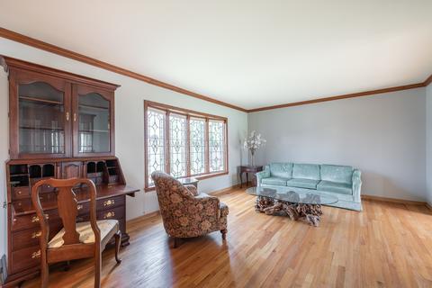 2360 Appleby Dr, Wheaton, IL 60189 photo 8