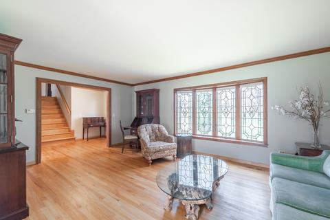 2360 Appleby Dr, Wheaton, IL 60189 photo 9