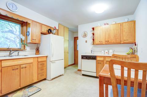 1903 Robert Dr, Champaign, IL 61821 photo 17