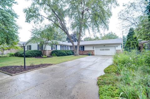 1903 Robert Dr, Champaign, IL 61821 photo 1