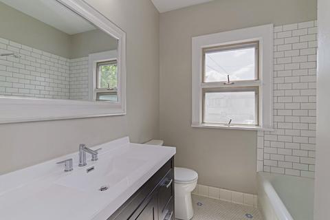 15 Broadway Pl, Normal, IL 61761 photo 18