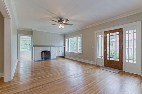 15 Broadway Pl, Normal, IL 61761 photo 4