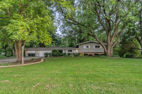 933 Willow Ln, Sleepy Hollow, IL 60118 photo 1