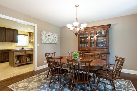 50 Highland Rd, Willowbrook, IL 60527 photo 4