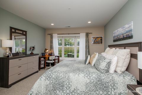 255 E Liberty Dr #207, Wheaton, IL 60187 photo 8