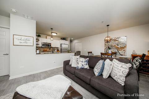 255 E Liberty Dr #207, Wheaton, IL 60187 photo 7
