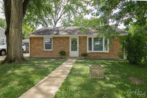 3003 Mourine Ln, Mchenry, IL 60051 photo 1